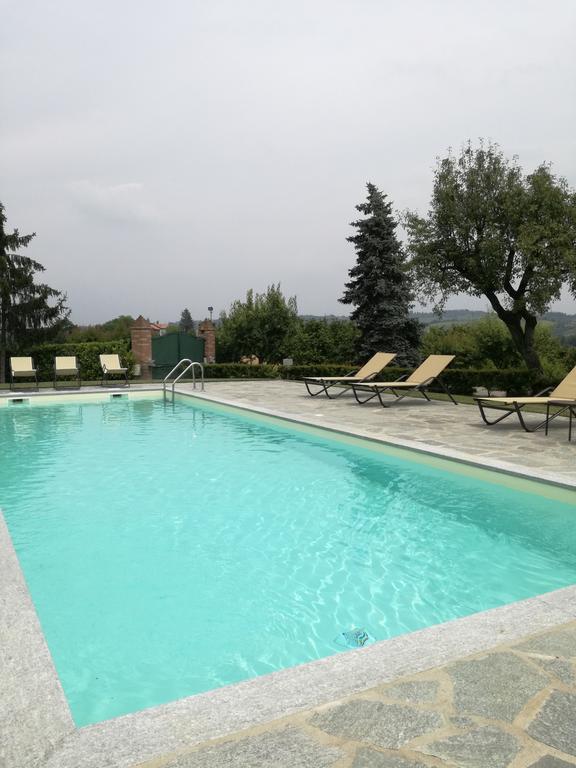 Agriturismo Bottega Di Rosanna Castagnole delle Lanze Exterior photo